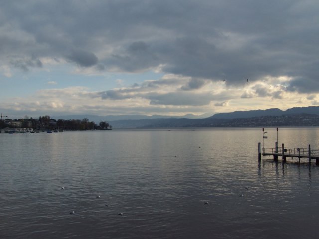 cloudsoverlakezurich.jpg